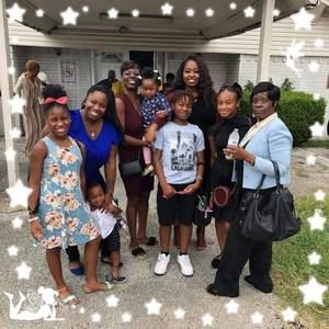 Meet your Posher, Sharanda